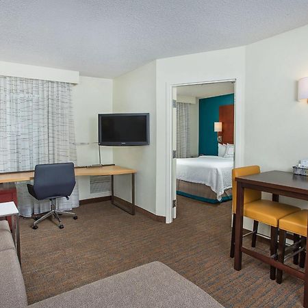 Residence Inn Knoxville Cedar Bluff Exterior foto
