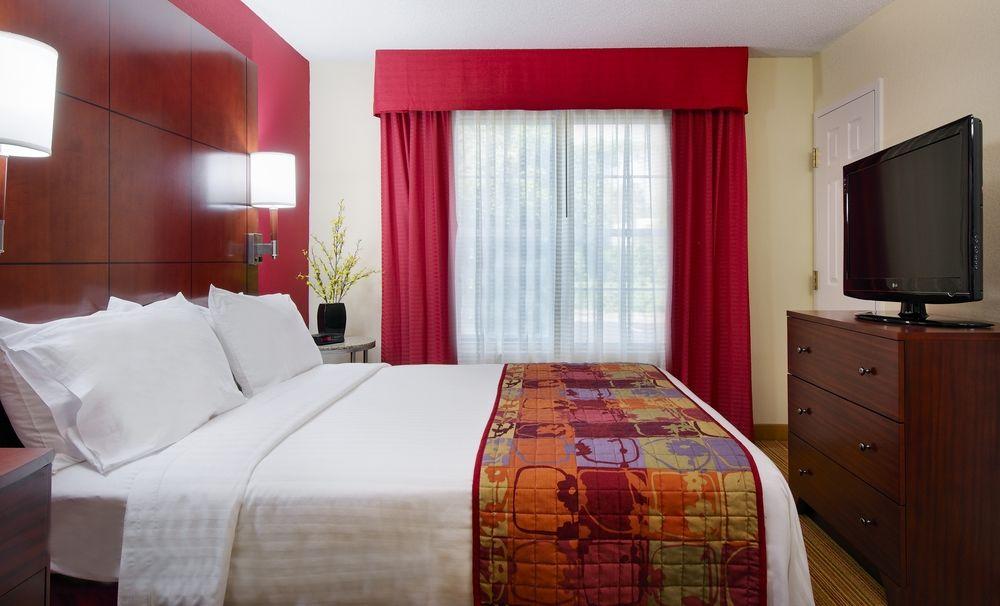 Residence Inn Knoxville Cedar Bluff Exterior foto